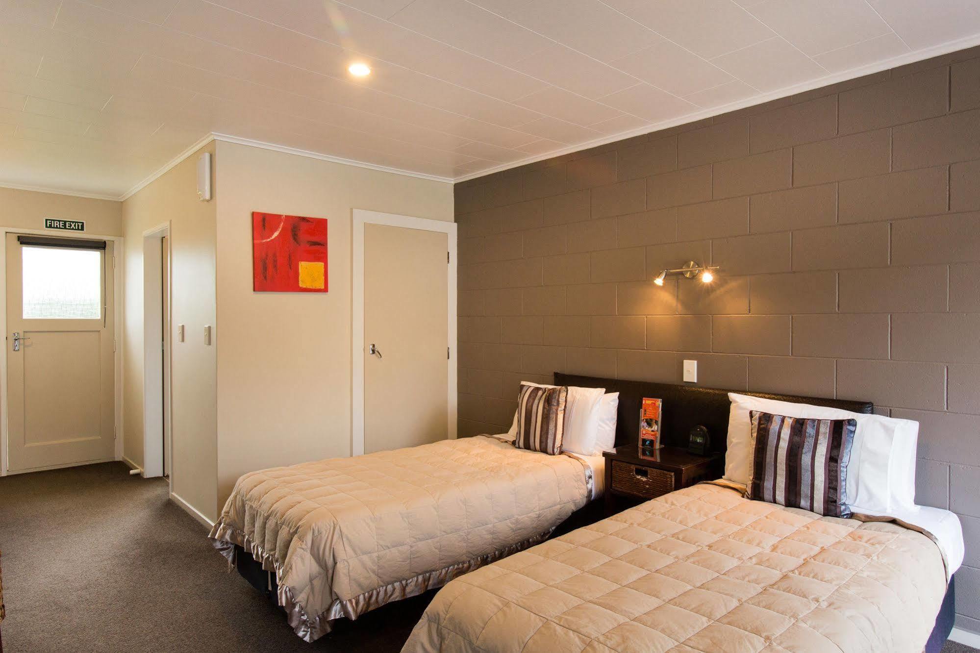 Accent On Taupo Motor Lodge Екстериор снимка